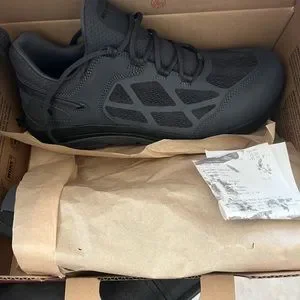 Red Wing Shoes | Shoes | Mens Safety Toe Athletic Work Shoe  display picture 3